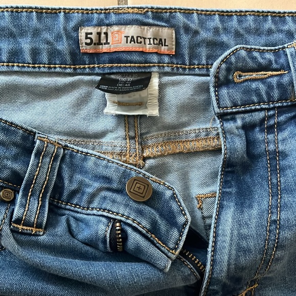 32x 30 5.11 blue Jean pants - Picture 2 of 3